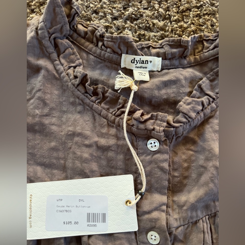 BNWT DYLAN | BUTTON UP BLOUSE | SIZE MEDIUM